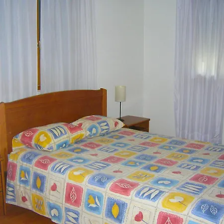 펜션 Holiday Home Vila Tomar *